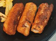 Una foto de rollitos de jamón serrano