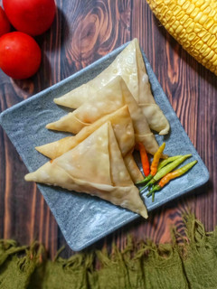Foto resep Kulit Pangsit Isi Jagung Mayo