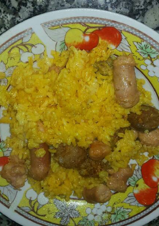 Una foto de Arroz con salchichas de barbacoa carne y chorizo en olla GM modelo D