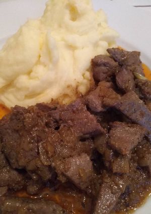 Resztelt máj recept fotója