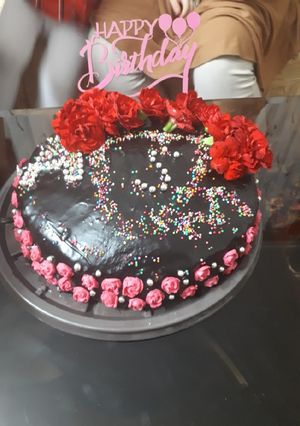عکسی از دستور کیک شیفون با روکش گاناش