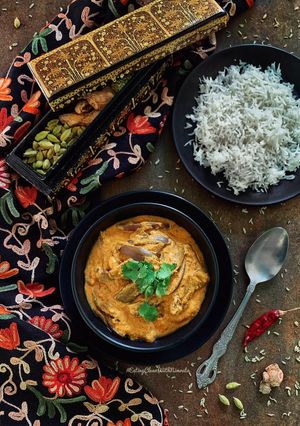 A picture of Airfryer Kashmiri dahi baigan.