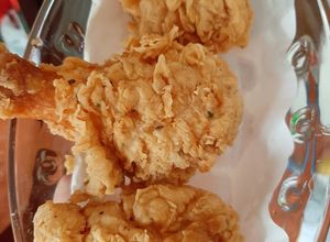 Hình của món Gà rán KFC.