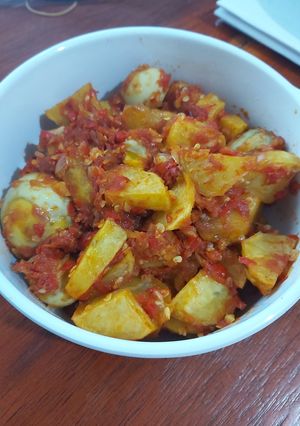 Foto resep Balado Kentang Telur Puyuh