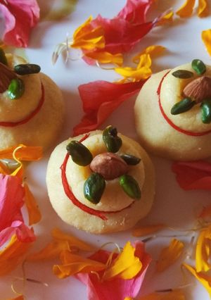 पनीर मावा कलश (Paneer mawa kalash recipe in Hindi) रेसिपी मुख्य फोटो