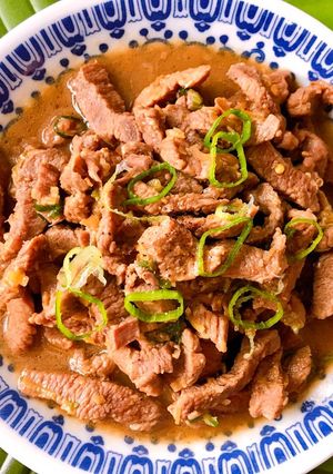 Hình của món Ức Vịt Kho Sả Gừng.
