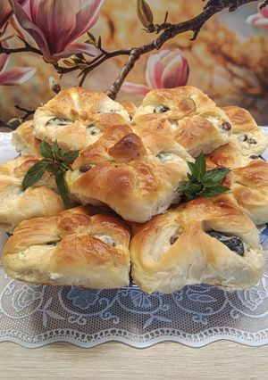 Aszalt szilvás túrós batyu mazsolával recept fotója