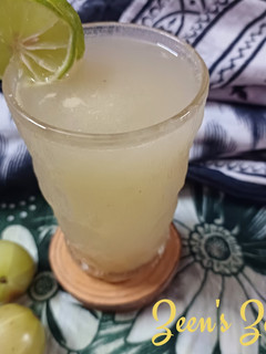 A picture of Indian Gooseberry Juice.