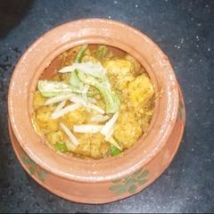 Chicken boneless handi A picture of Chicken boneless handi.