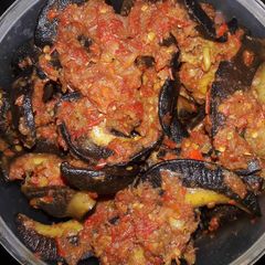 A picture of Peppered Snail.