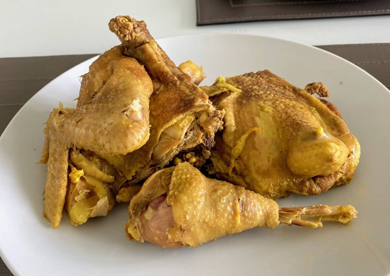 Chicken with turmeric soup