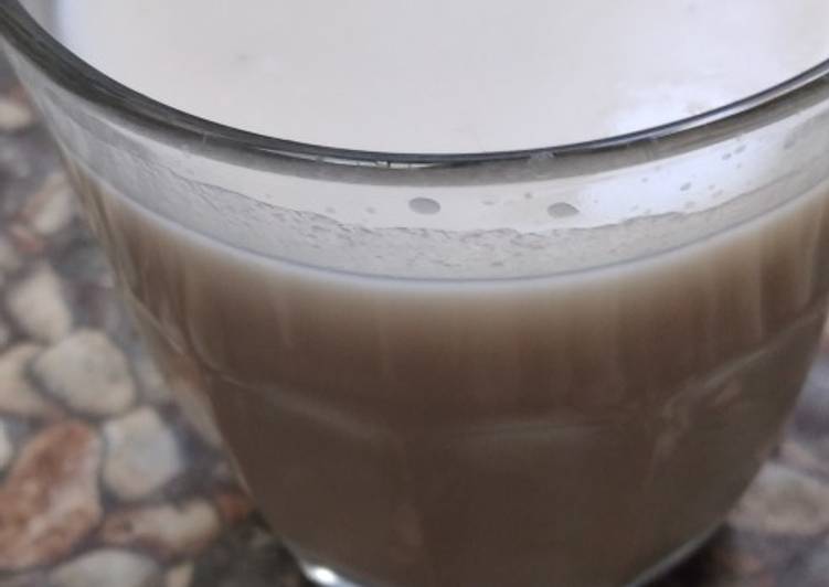 Bagaimana Menyiapkan Susu Kedelai yang Bikin Ngiler