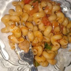 A picture of Macaroni.