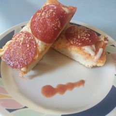A picture of Garlic bread pizza.