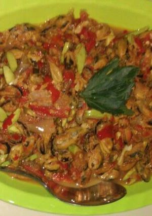 Foto resep Balado ulek kerang pete❤