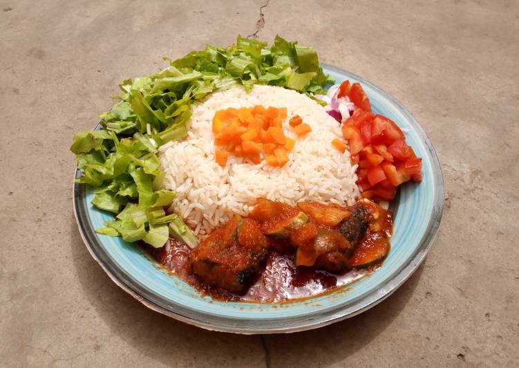 White rice and salad