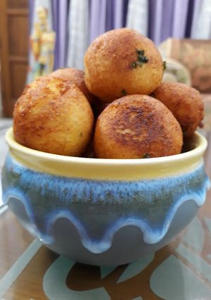 A picture of Nutty paneer dumpling.