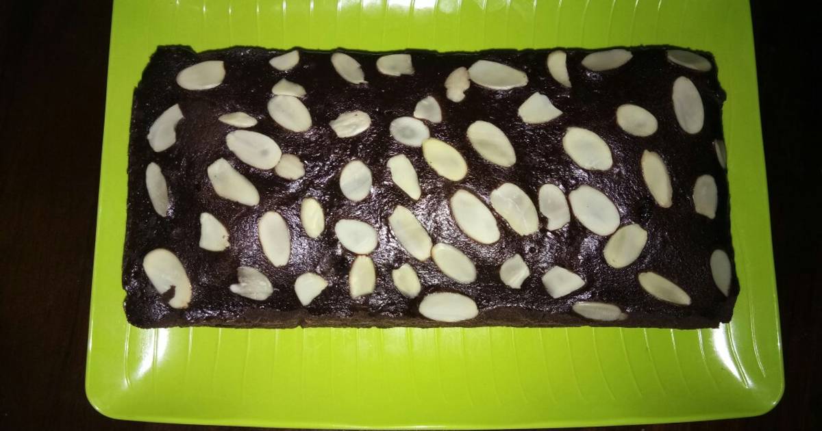 Resep Eggless Milkless Brownies Panggang Choco Almond oleh Kiki