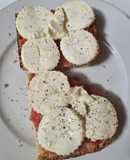 Tostada De queso fresco a la plancha