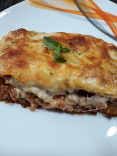 Una foto de Lasaña de carne