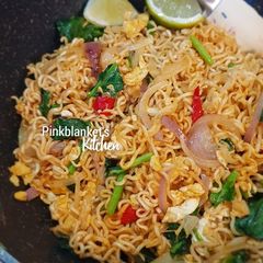 A picture of Stir-Fry Maggi Instant Noodles Curry Flavour.