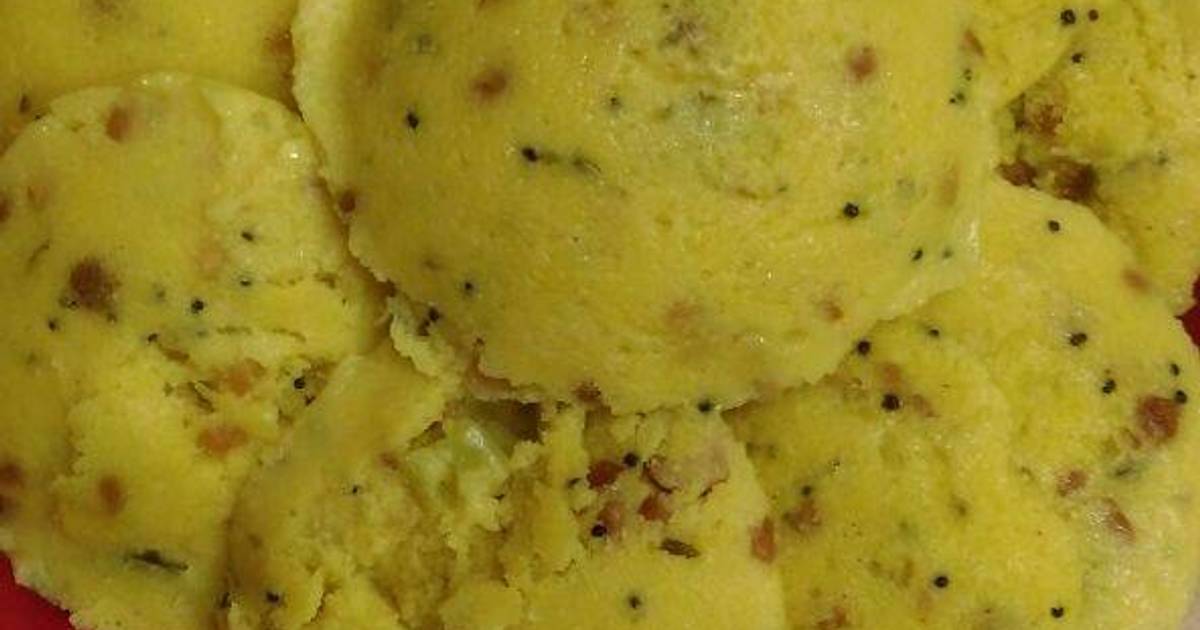 Makki (corn)flour idli Recipe by Shashi Tewari Cookpad