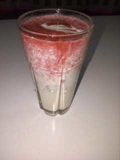 A picture of Yogurt shake.