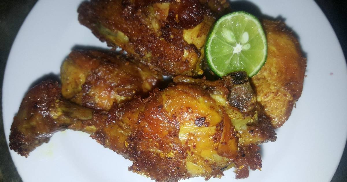 Resep Ayam Goreng Bumbu Kuning Gurih Renyah Oleh Irma R Suhaya Cookpad