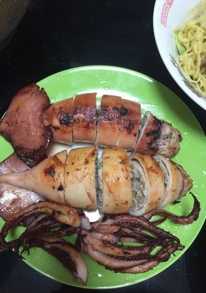 Hình của món Mực dồn thịt.