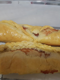 Una foto de Pan relleno de dulce de Guayaba