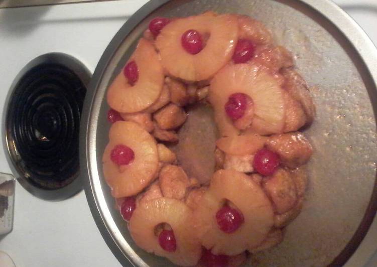 Recipe of Speedy Pineapple Upside Down Monkey Bread