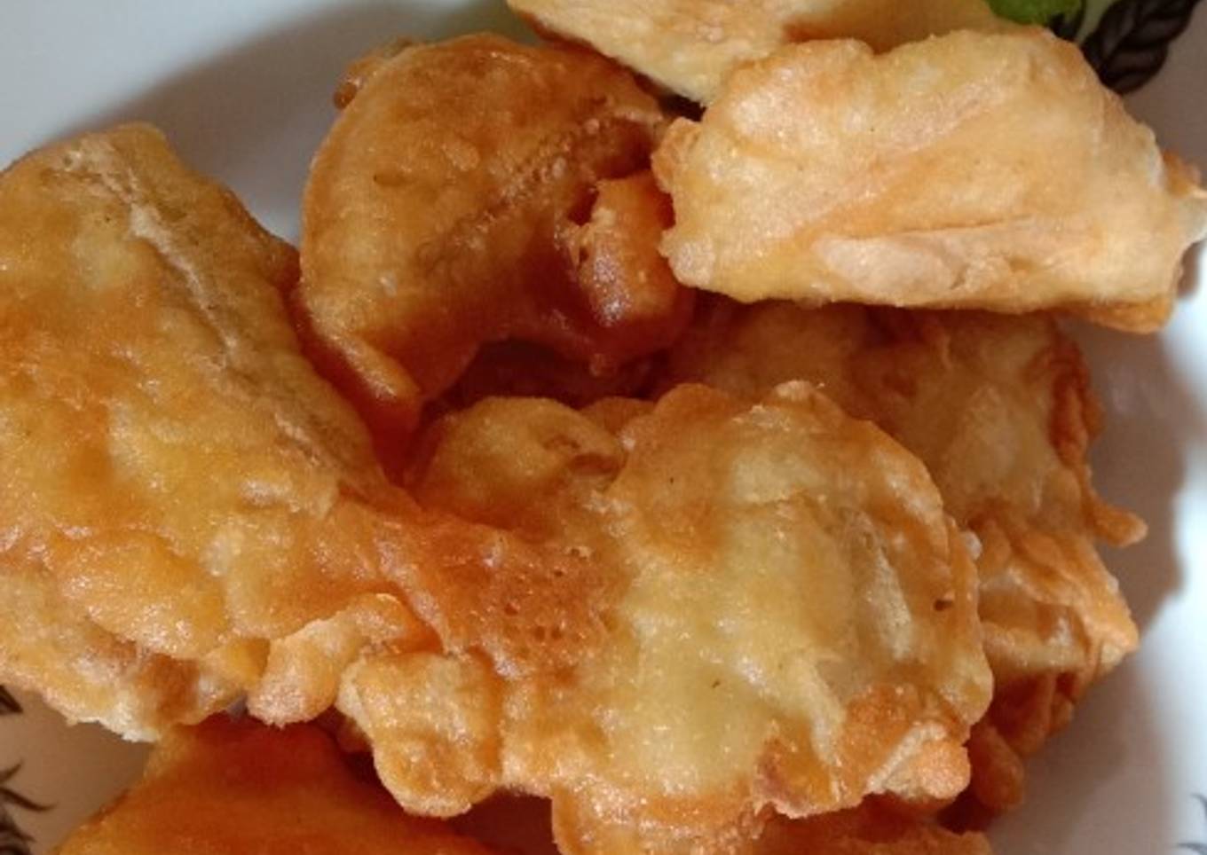 Bakwan tahu goreng (batagor)