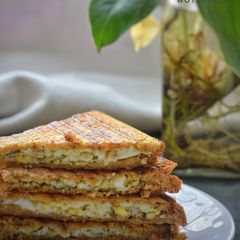 A picture of Boiled Egg and cheese sandwich.