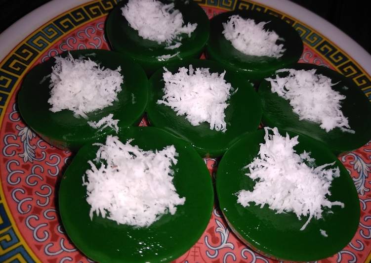 Resep Kue Lumpang Pandan yang Enak