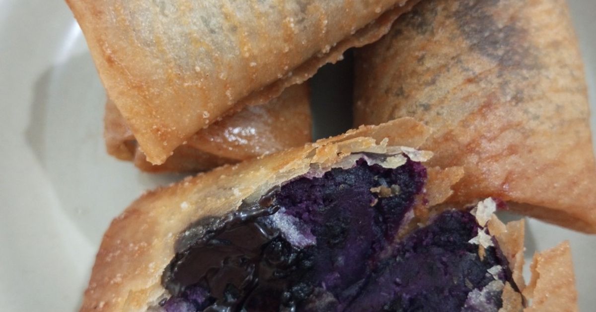 Lumpia Ubi Ungu isi Cokelat & Keju