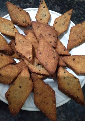 A picture of छत्तीसगढ़ी खुर्मी (Chhattisgarhi khurmi recipe in hindi).