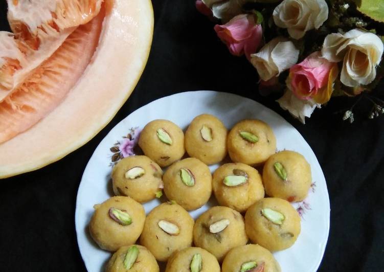 How to Prepare Favorite Melon Laddoo