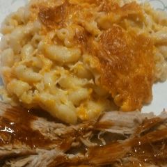 A picture of Easy Baked Mac and Cheese.