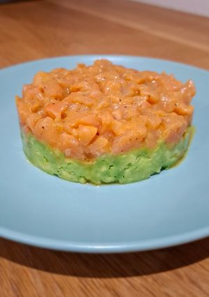 Foto principal de Tartar de salmón y aguacate x