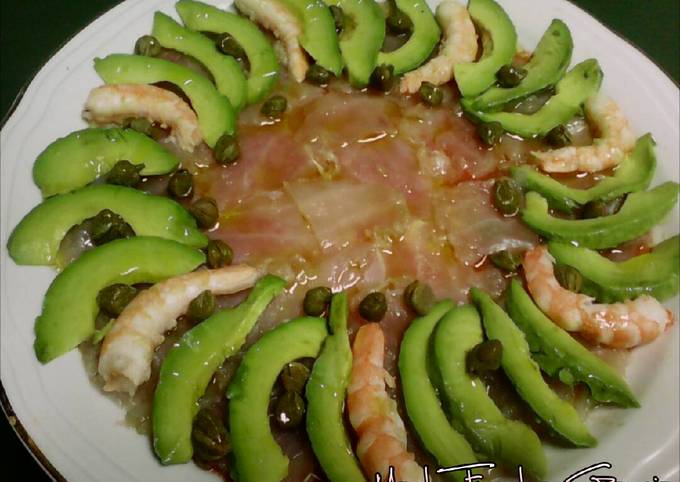 Carpaccio ahumado en contrastes - Picture of VÔVEM Nueva Andalucia -  Tripadvisor