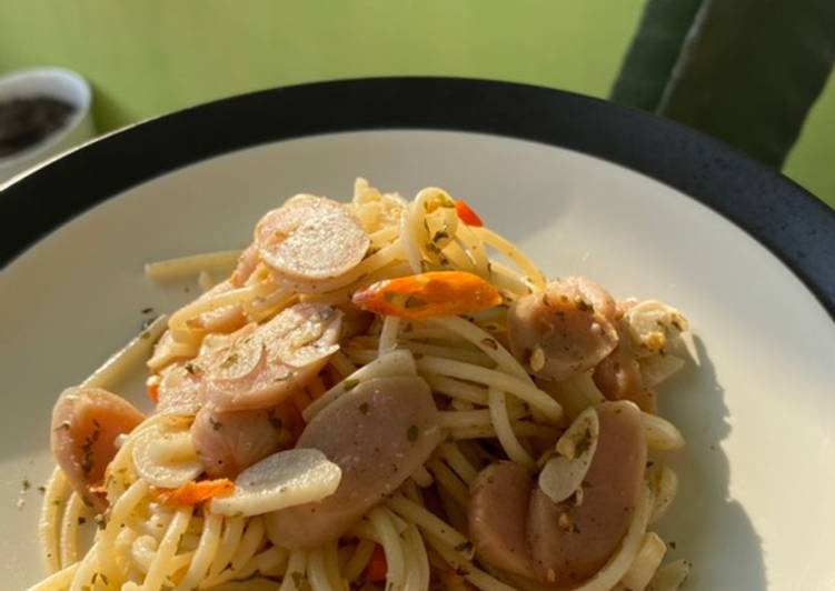 Cara Gampang Menyiapkan Spaghetti Aglio e olio simple, Enak Banget
