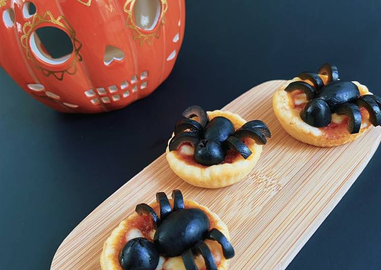 Tartelettes à la tomate et au fromage 🎃
