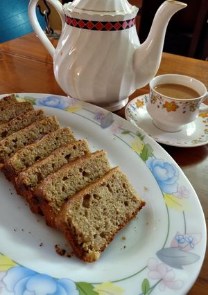 A picture of BANANA BREAD (NO YEAST).