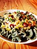 Pasta integral con algas en salsa aromática - veggie