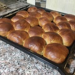 Dinner rolls A picture of Dinner rolls.
