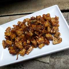 A picture of Tumis Tempe Manis #BikinRamadanBerkesan.