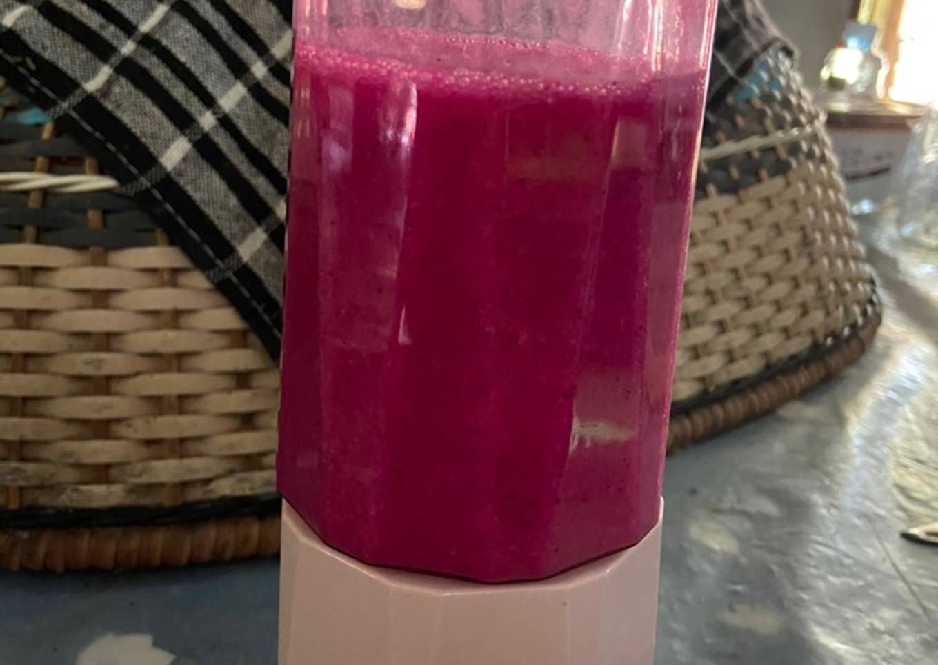 Jus nana pel (nanas, buah naga, apel)