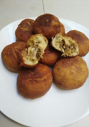 A picture of Chicken balls.