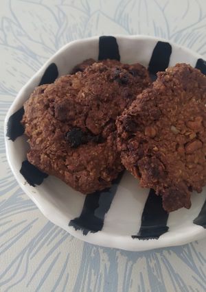 Una foto de Galletas de avena y frutos secos!!