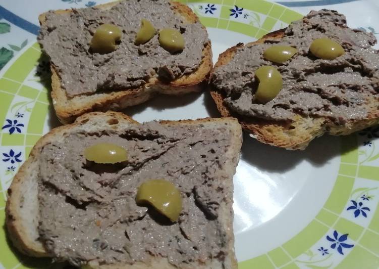 Paté de hígado fácil y light